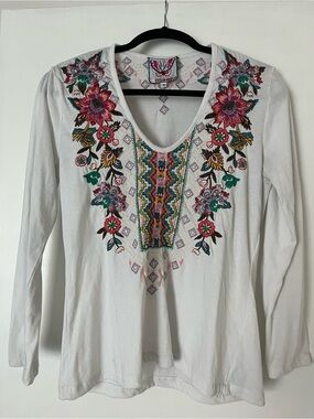 Johnny Was White Long Sleeve V-Neck Top with Multicolor Floral Embroidery